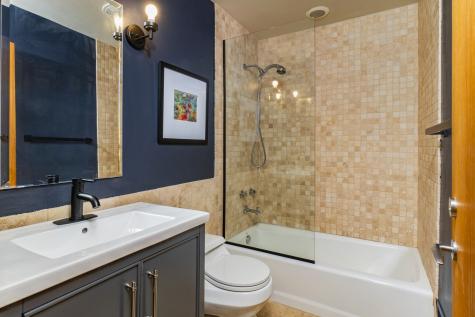 2226 North Racine Avenue Chicago IL 60614