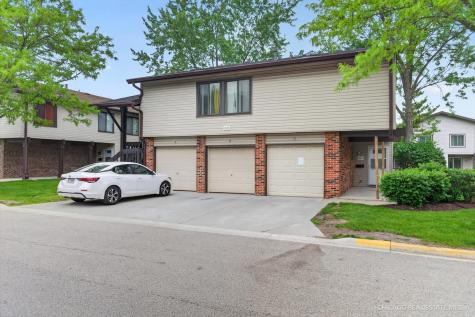 1326 Kingsbury Drive Hanover Park IL 60133