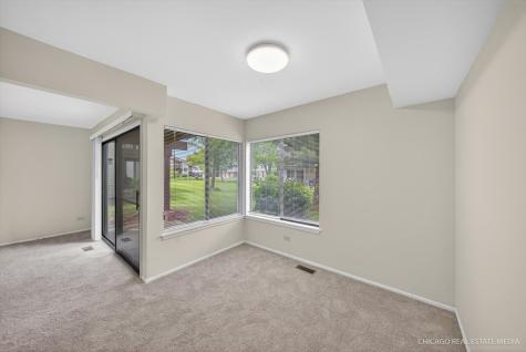 1326 Kingsbury Drive Hanover Park IL 60133