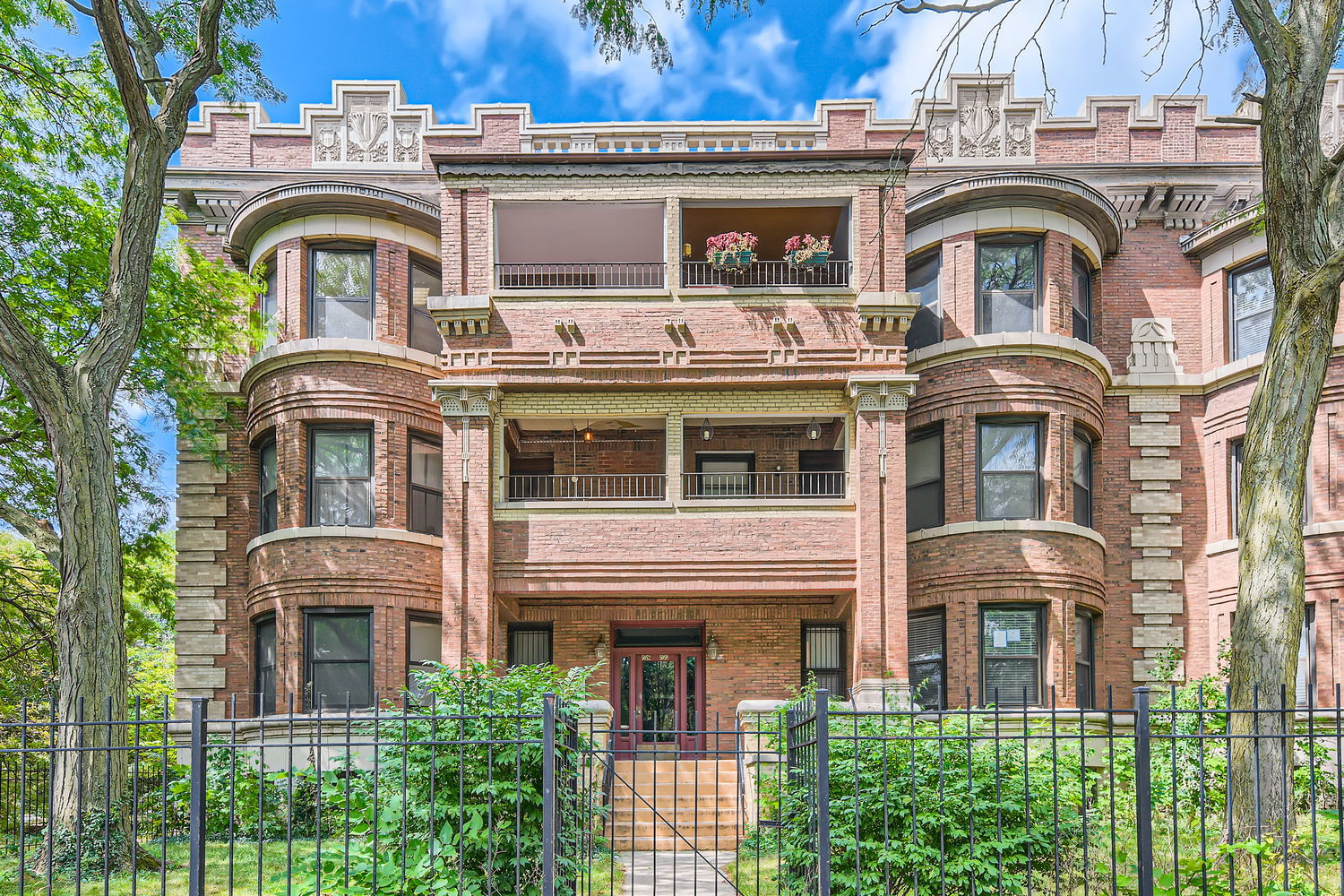 5052 South Drexel Boulevard Chicago IL 60615