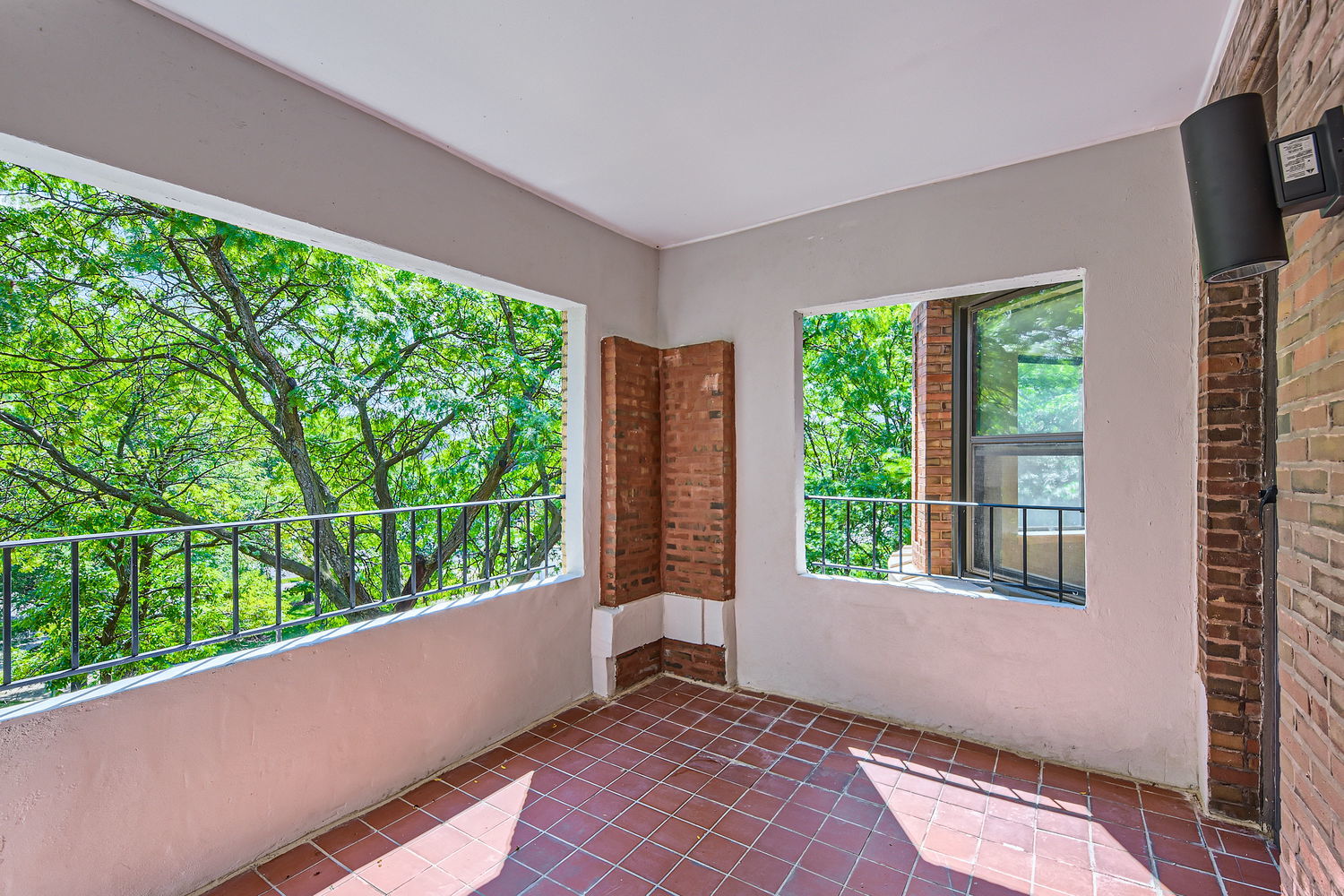 5052 South Drexel Boulevard Chicago IL 60615