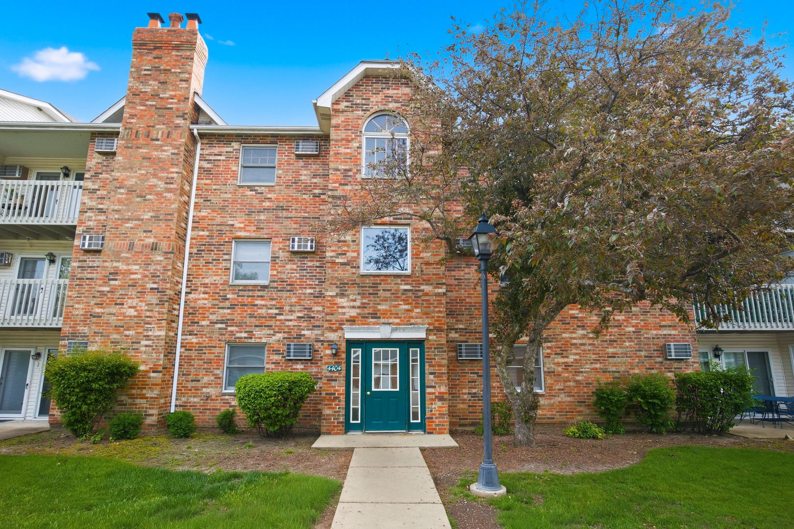 4404 West Shamrock Lane Mchenry IL 60050