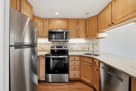 75 6TH Avenue La Grange IL 60525