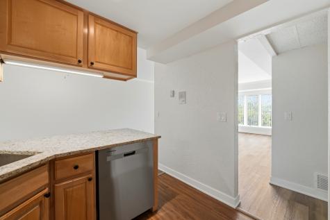 75 6TH Avenue La Grange IL 60525
