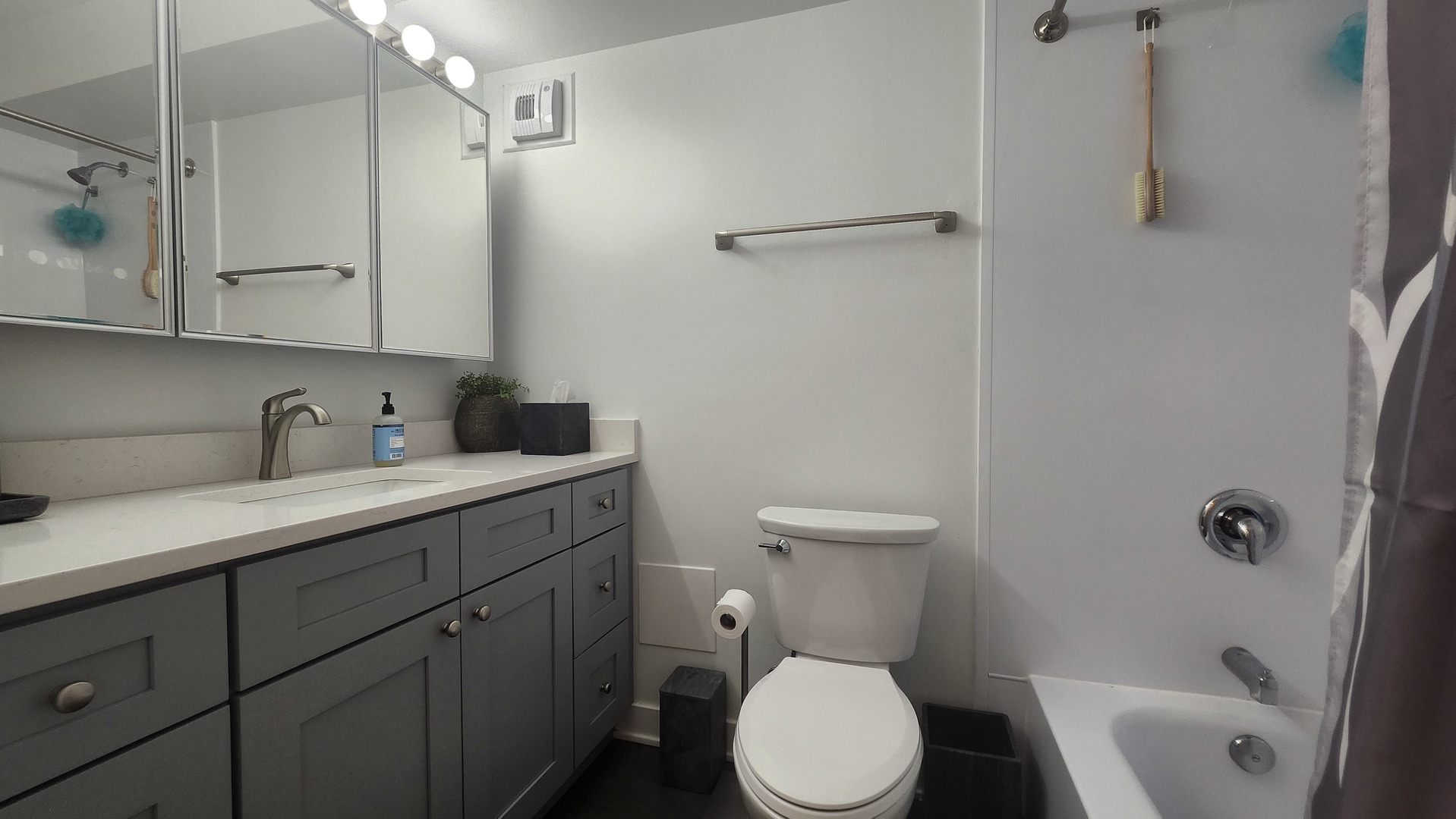 405 North Wabash Avenue Chicago IL 60611