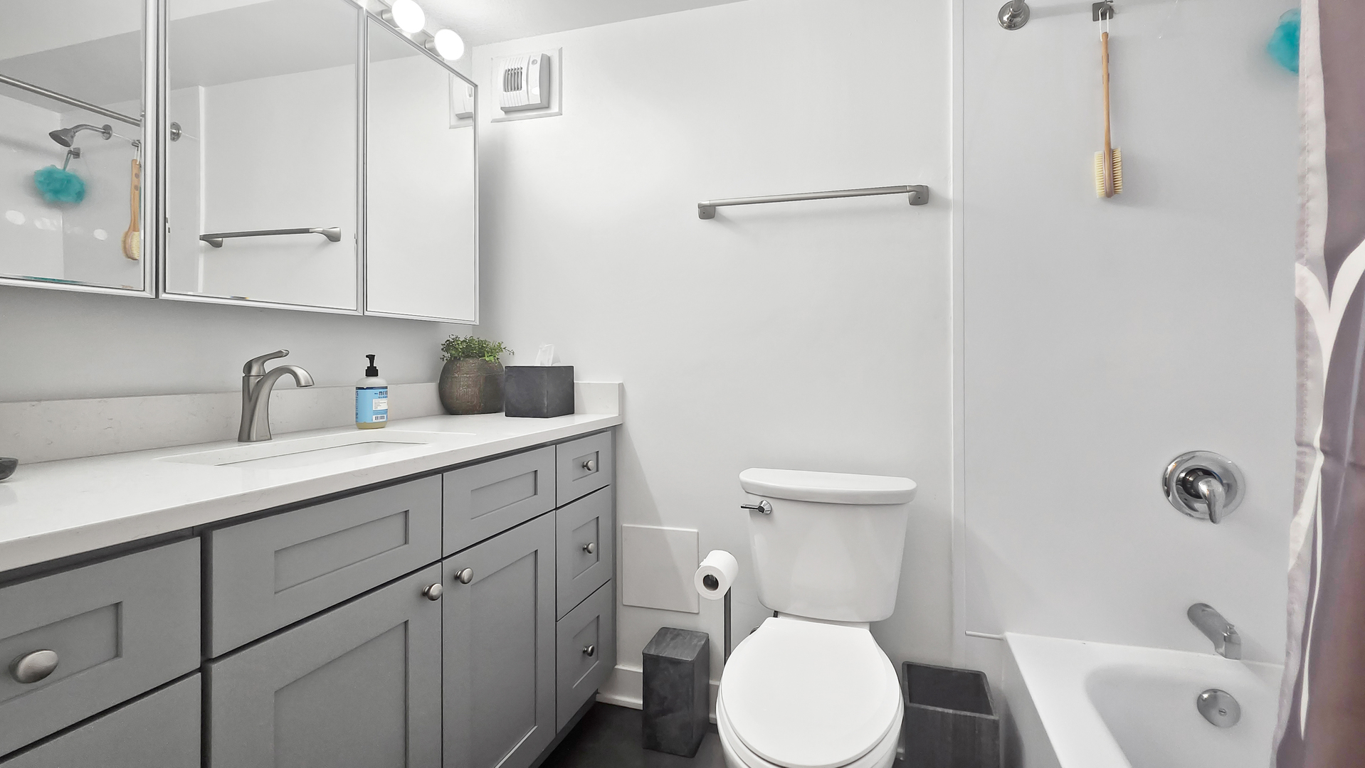 405 North Wabash Avenue Chicago IL 60611