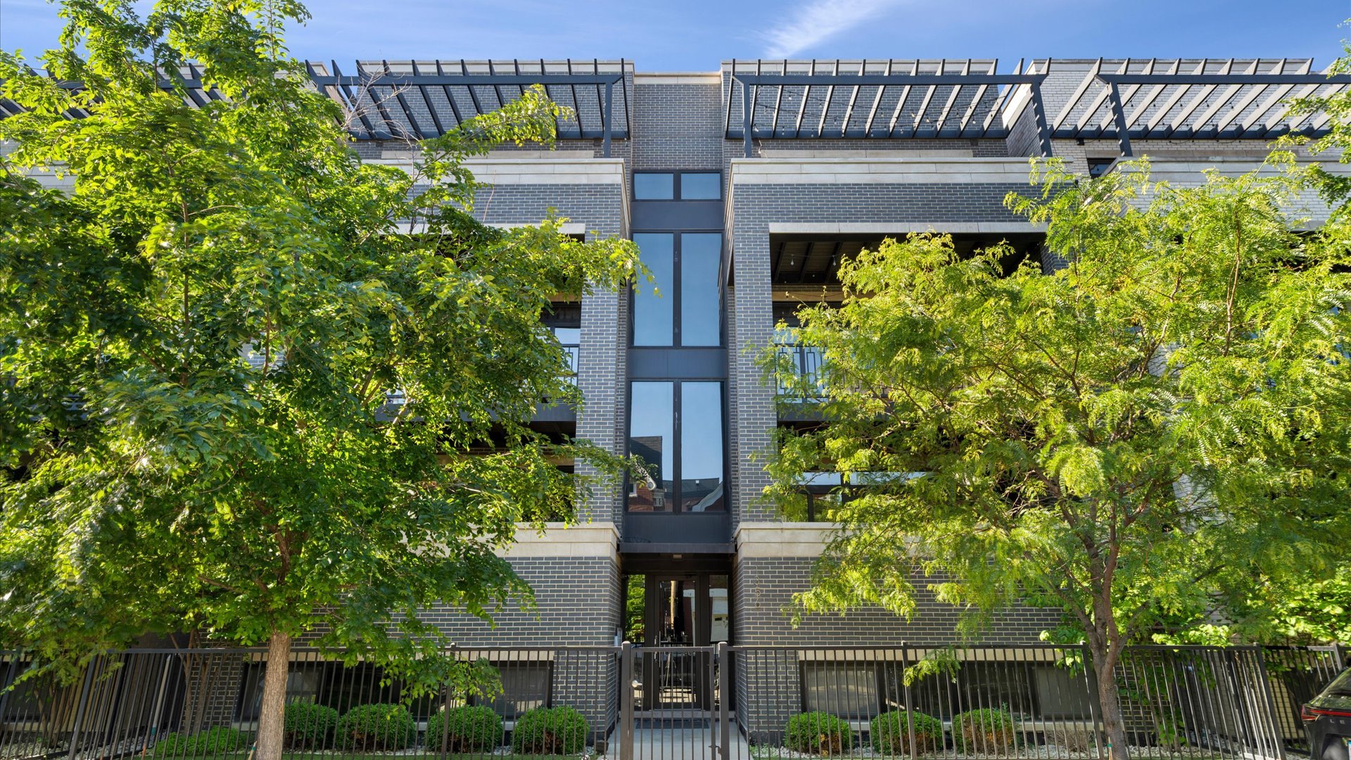 1356 West Walton Street Chicago IL 60642