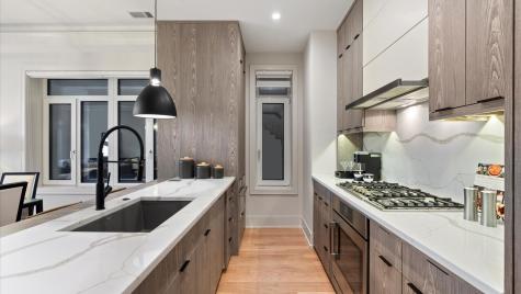 1356 West Walton Street Chicago IL 60642