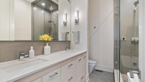 1356 West Walton Street Chicago IL 60642