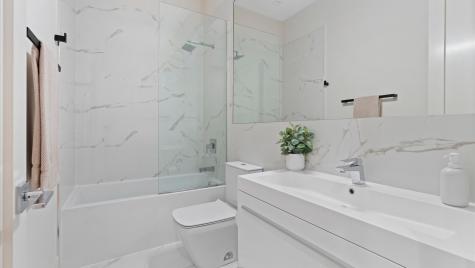 1356 West Walton Street Chicago IL 60642