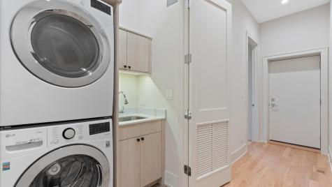 1356 West Walton Street Chicago IL 60642
