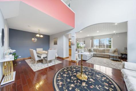 2021 Cypress Court Glendale Heights IL 60139