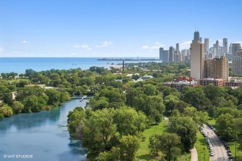 2550 North Lakeview Avenue Chicago IL 60614