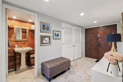 1301 North Western Avenue Lake Forest IL 60045