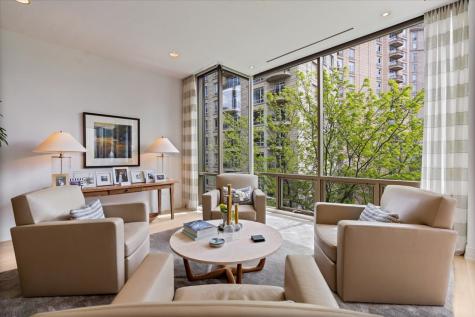 422 West Deming Place Chicago IL 60614