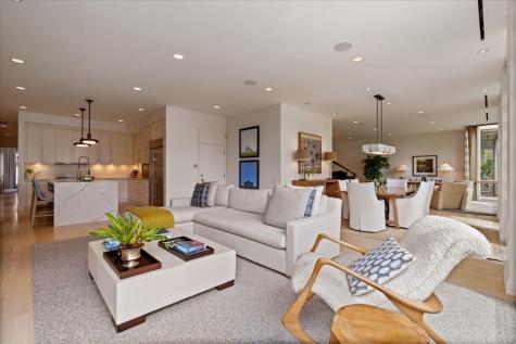 422 West Deming Place Chicago IL 60614