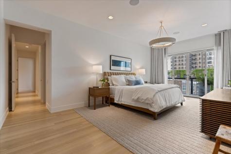 422 West Deming Place Chicago IL 60614