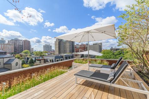 422 West Deming Place Chicago IL 60614
