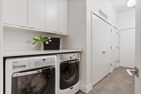 422 West Deming Place Chicago IL 60614