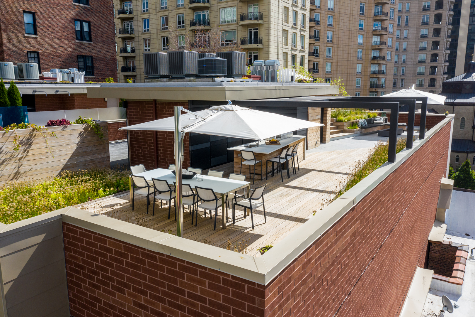 422 West Deming Place Chicago IL 60614