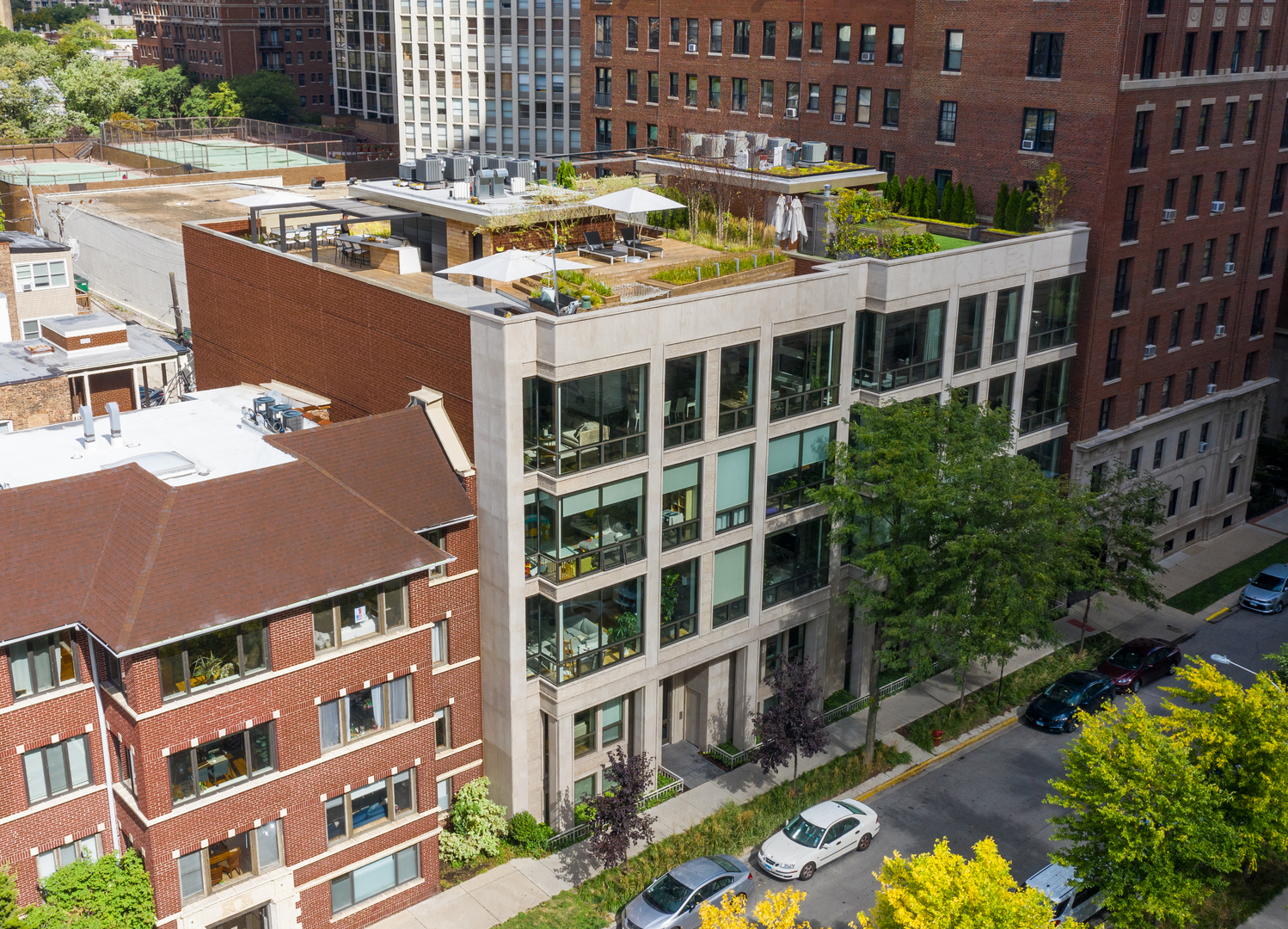 422 West Deming Place Chicago IL 60614