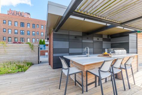 422 West Deming Place Chicago IL 60614