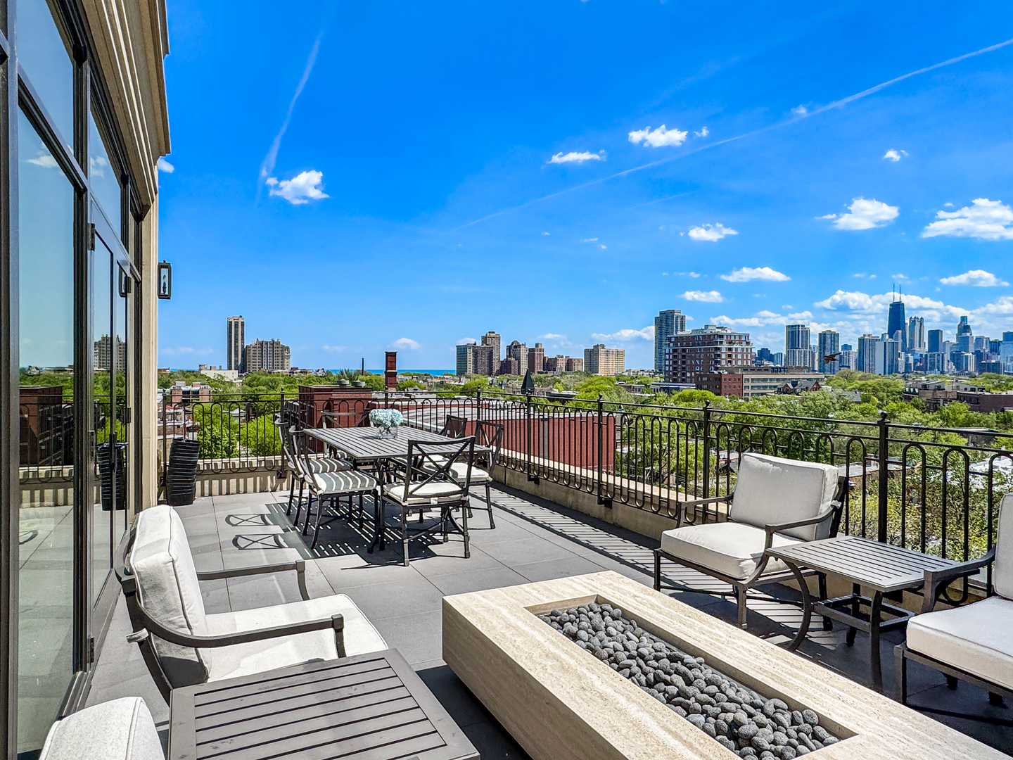2350 North Orchard Street Chicago IL 60614