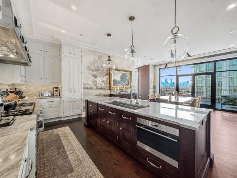 2350 North Orchard Street Chicago IL 60614