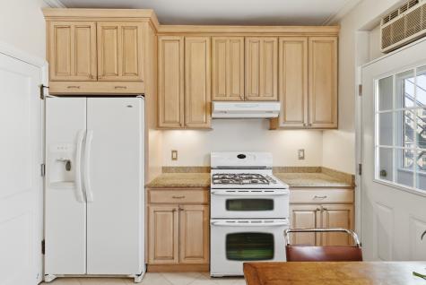 2912 North Commonwealth Avenue Chicago IL 60657