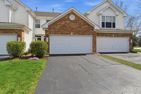 710 Riding Lane St. Charles IL 60174
