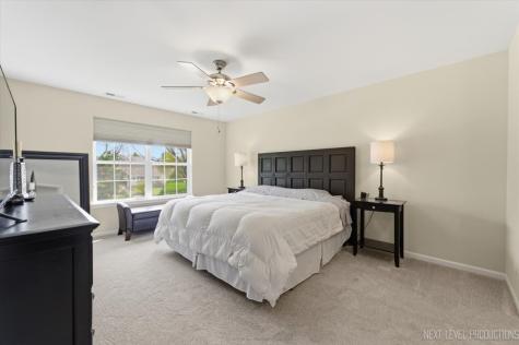 710 Riding Lane St. Charles IL 60174