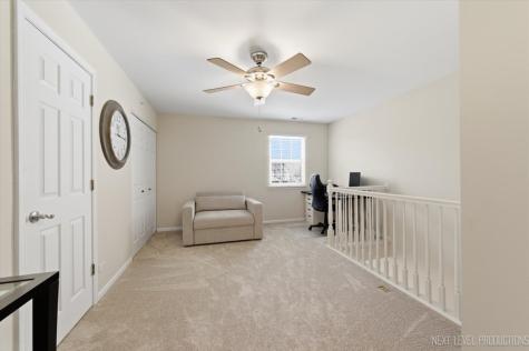 710 Riding Lane St. Charles IL 60174