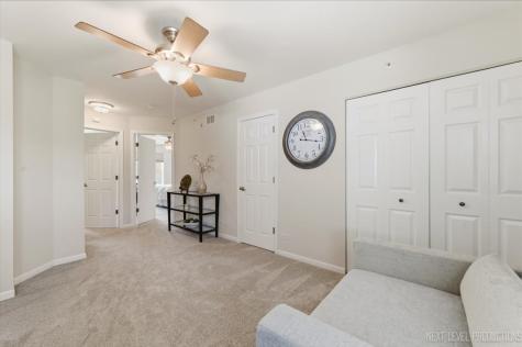 710 Riding Lane St. Charles IL 60174