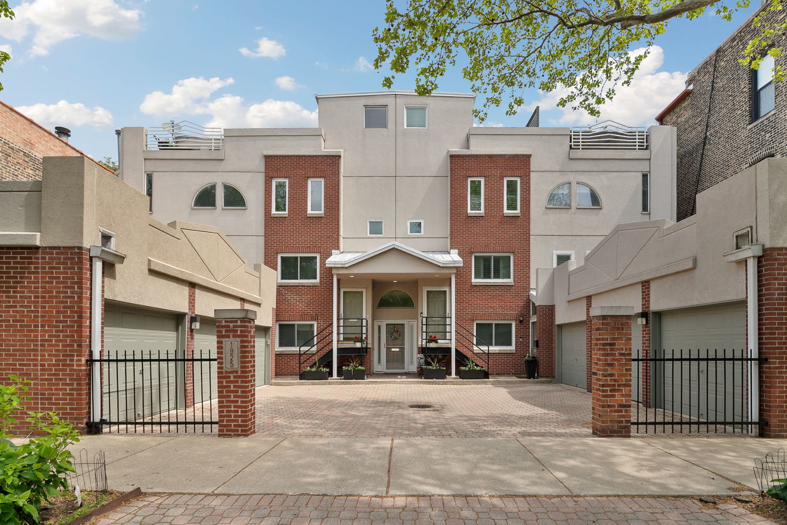 1925 North Maud Avenue Chicago IL 60614