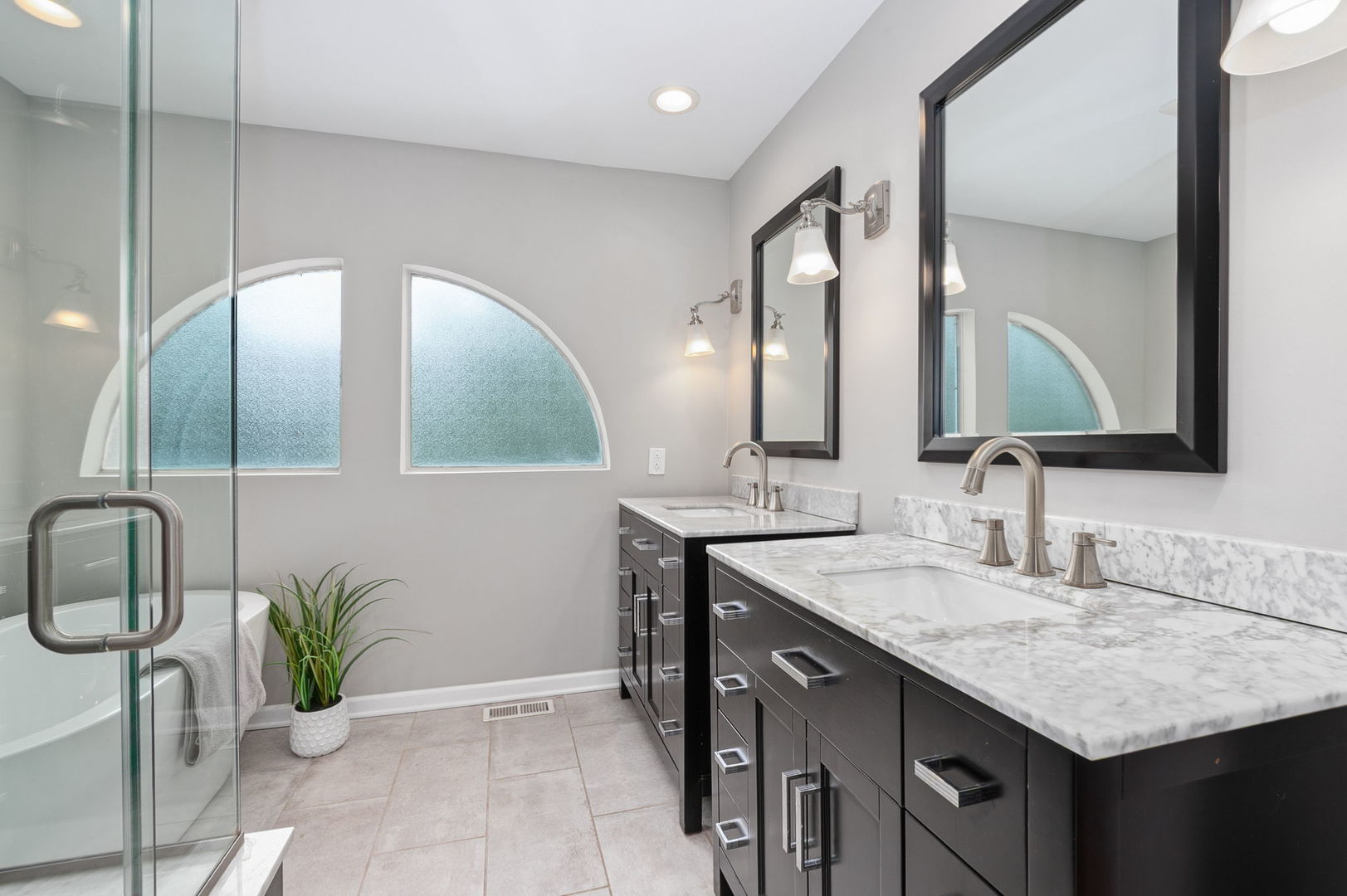 1925 North Maud Avenue Chicago IL 60614