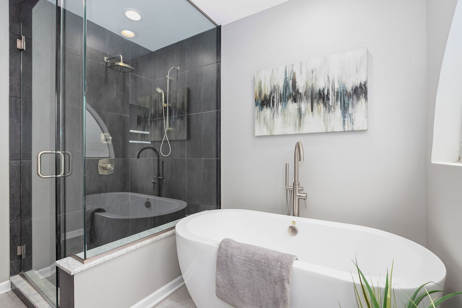 1925 North Maud Avenue Chicago IL 60614