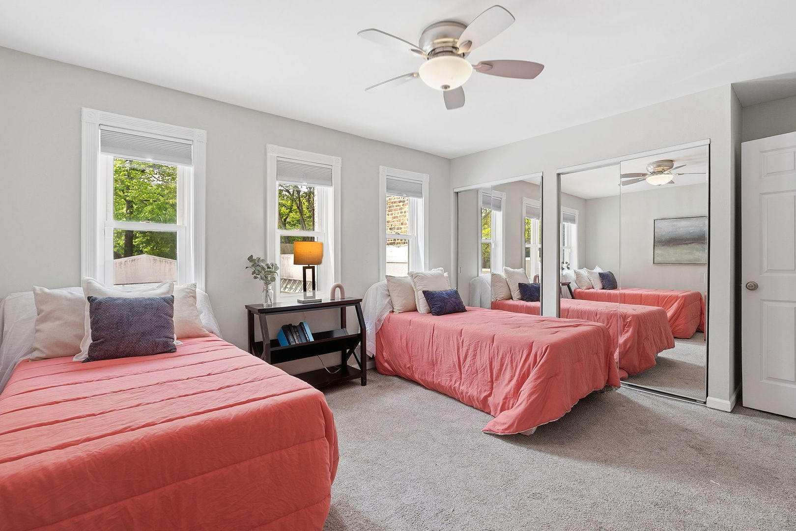 1925 North Maud Avenue Chicago IL 60614