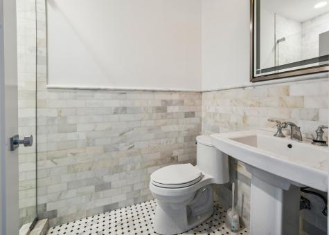 3946 North Ravenswood Avenue Chicago IL 60613
