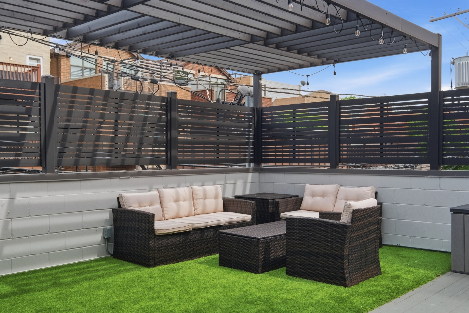 2743 North Ashland Avenue Chicago IL 60614