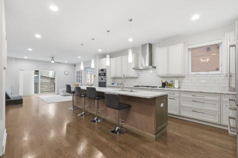 2743 North Ashland Avenue Chicago IL 60614