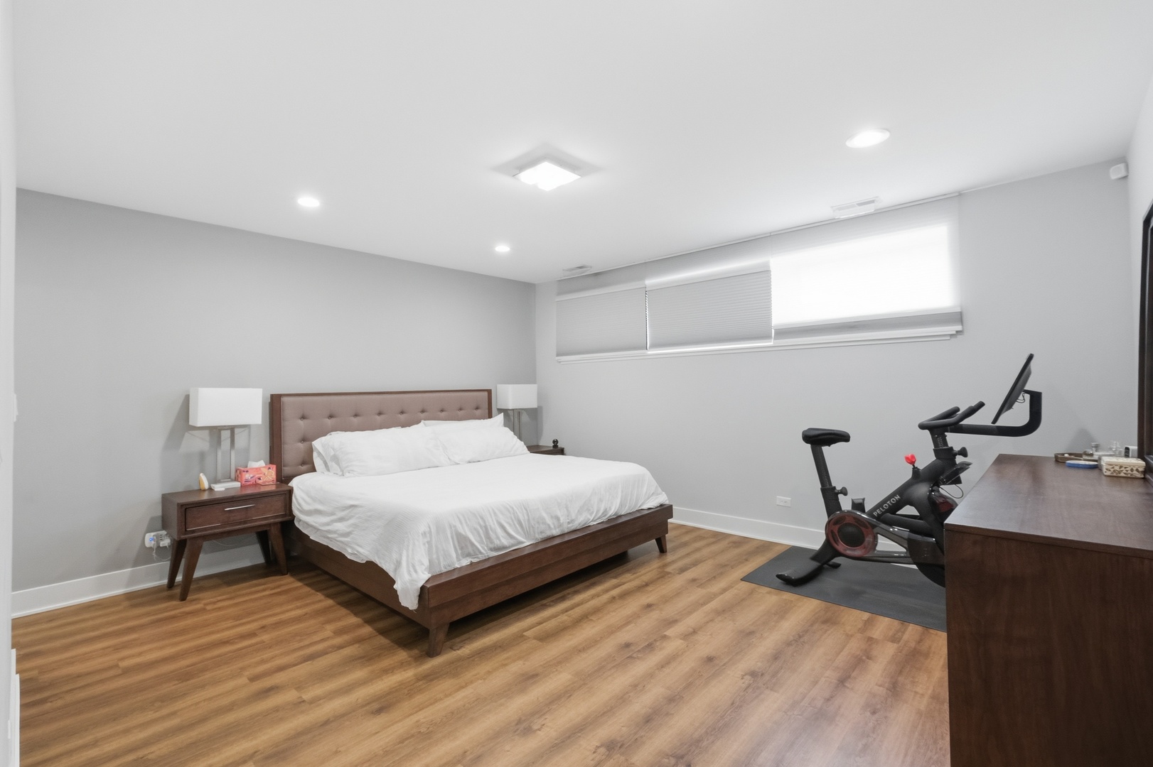 2743 North Ashland Avenue Chicago IL 60614