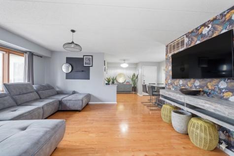 10626 Ridgeland Avenue Chicago Ridge IL 60415