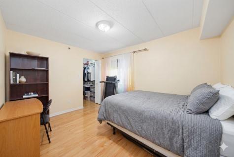 10626 Ridgeland Avenue Chicago Ridge IL 60415