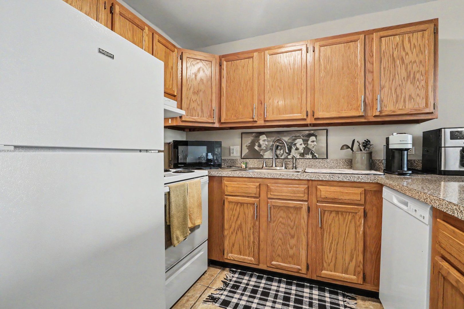 5810 Oakwood Drive Lisle IL 60532