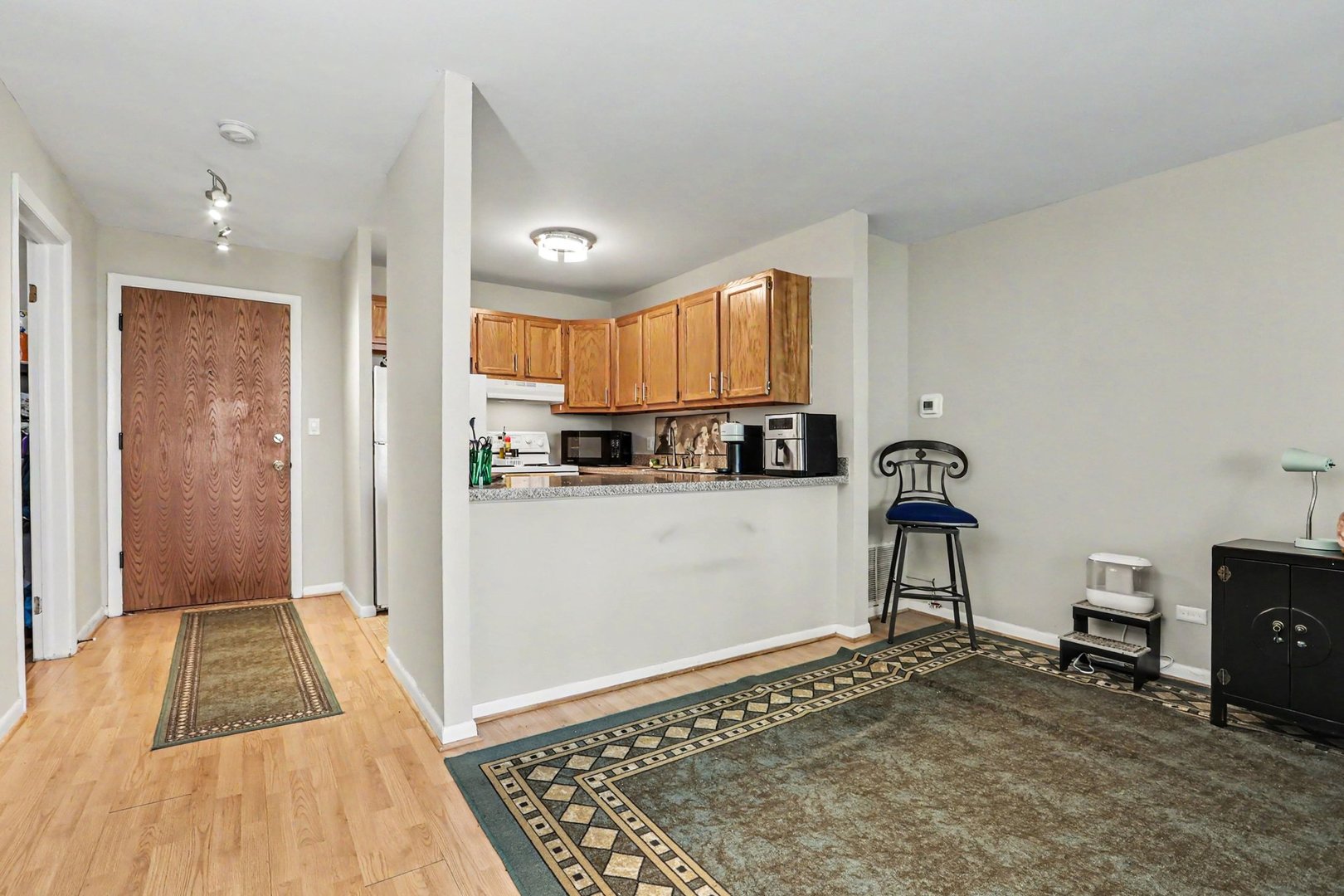 5810 Oakwood Drive Lisle IL 60532
