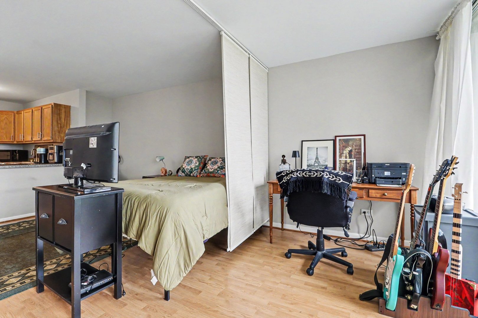 5810 Oakwood Drive Lisle IL 60532