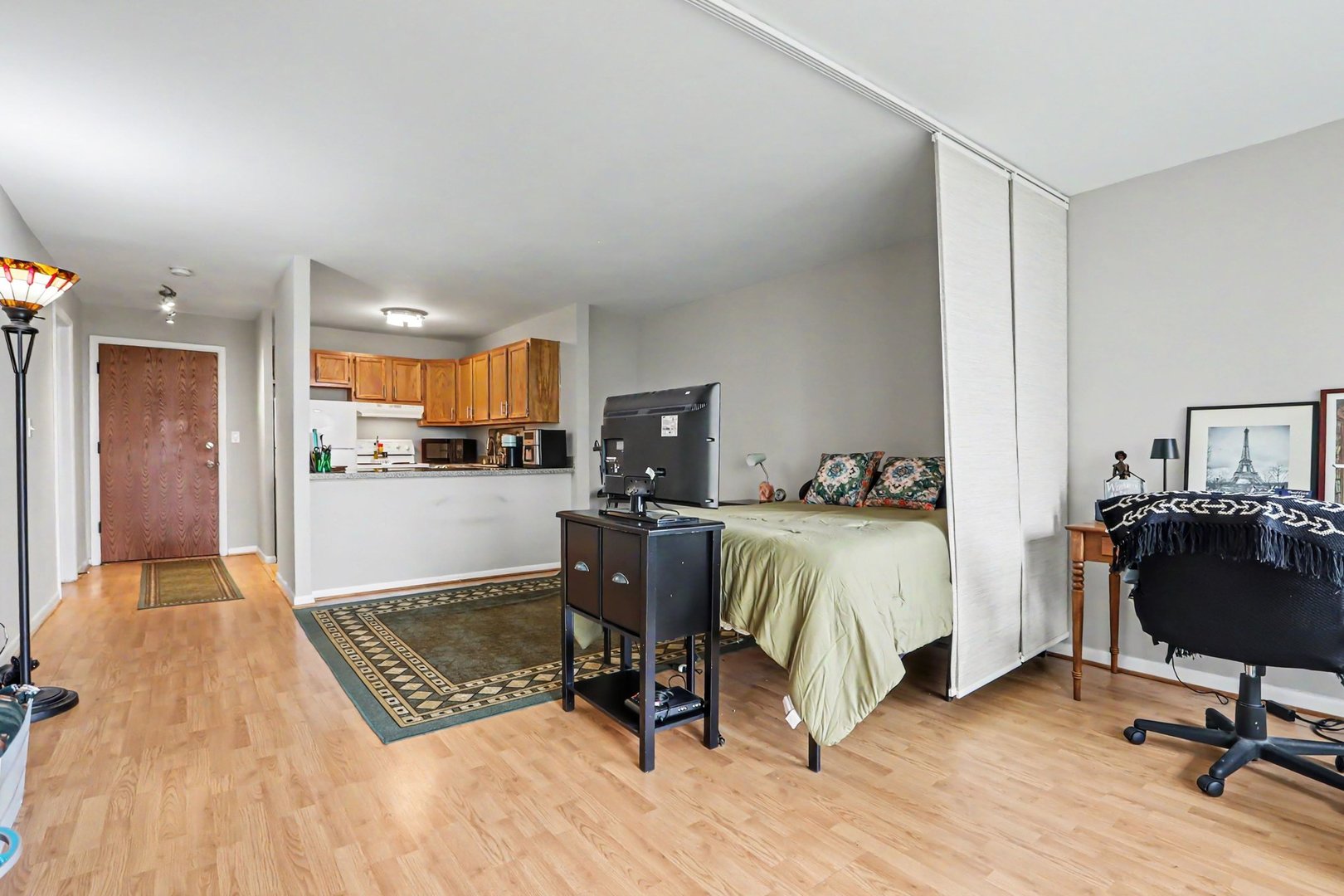 5810 Oakwood Drive Lisle IL 60532