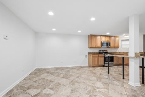 1416 West Carmen Avenue Chicago IL 60640