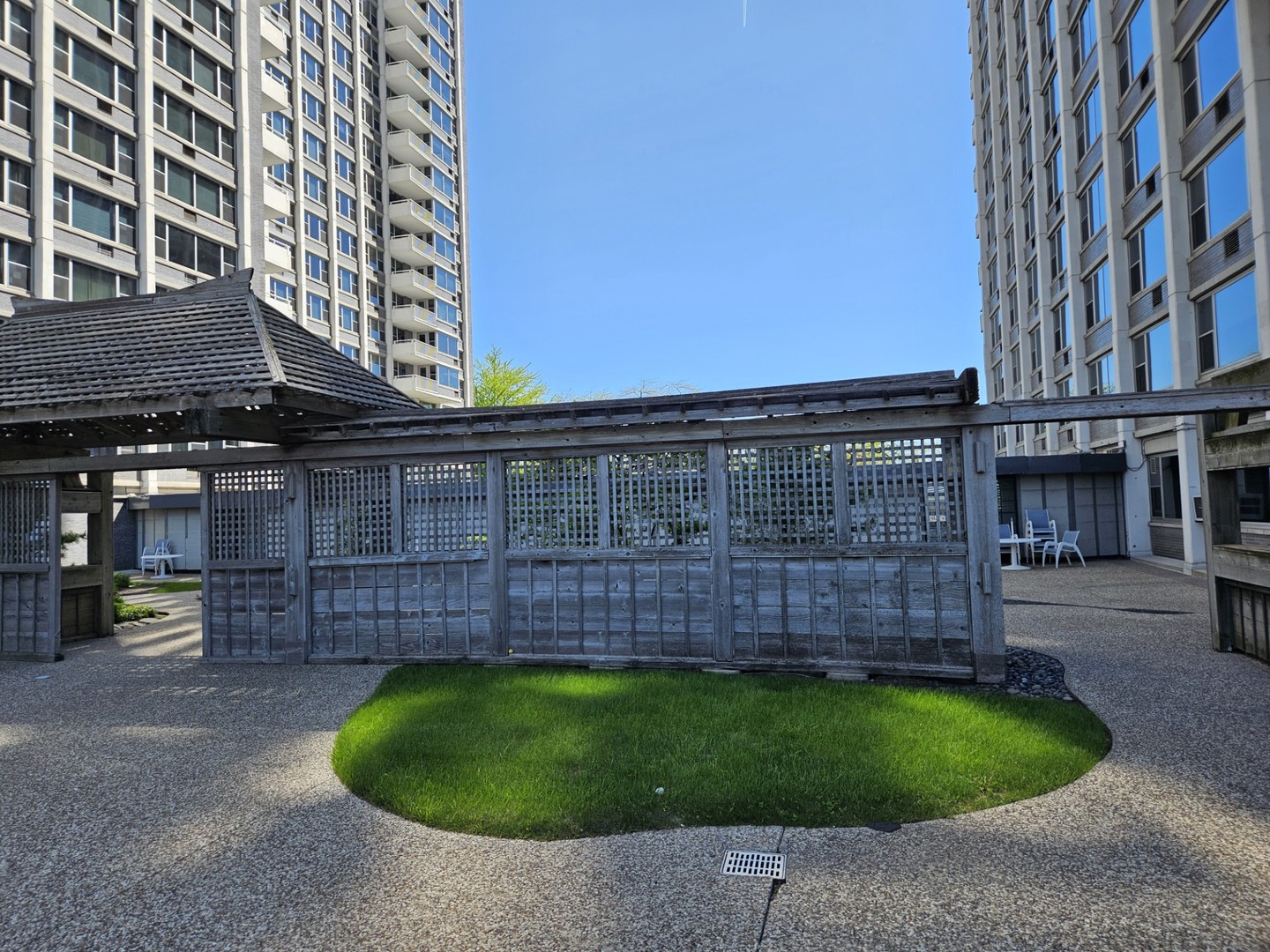 4250 North Marine Drive Chicago IL 60613