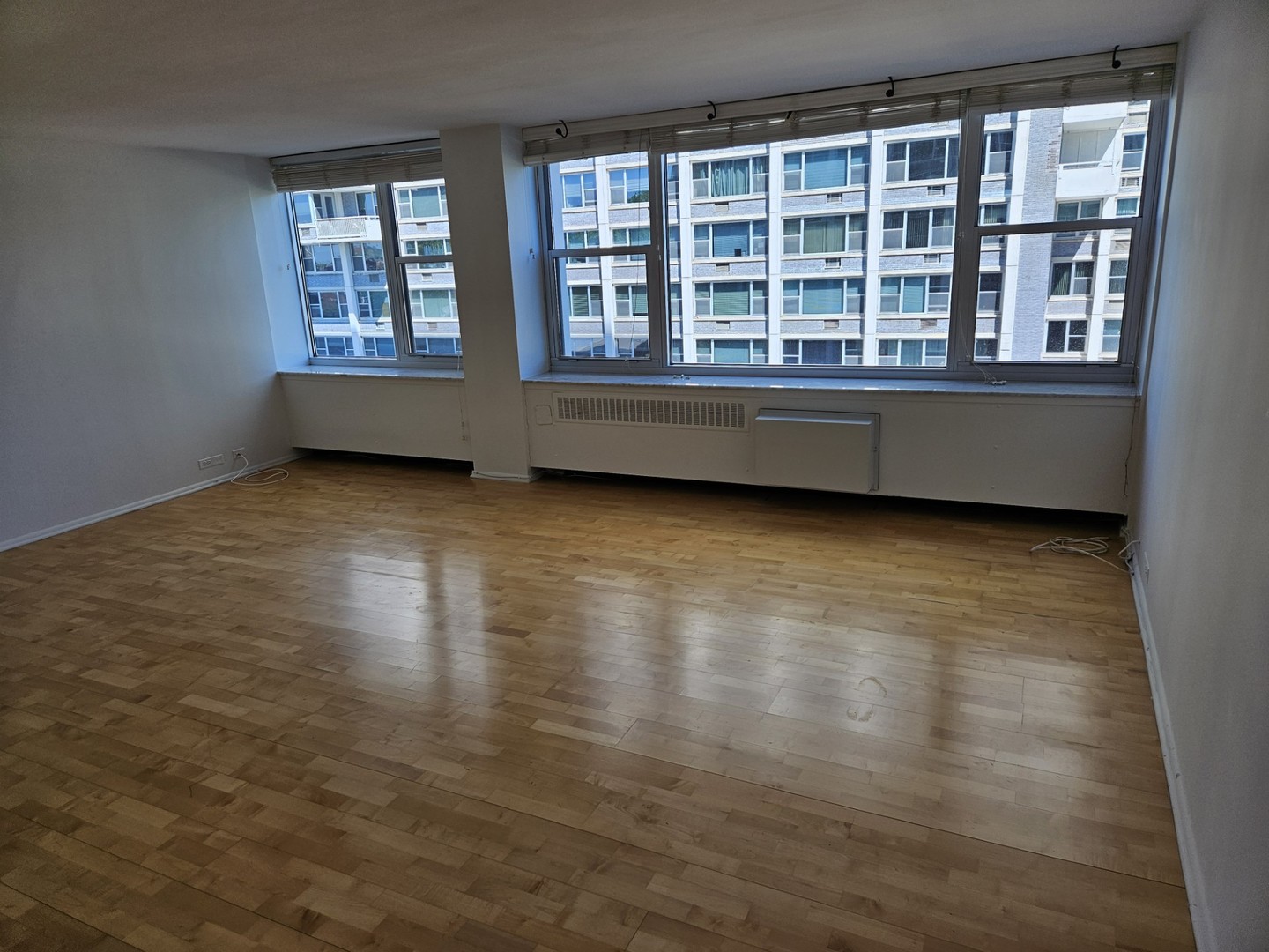 4250 North Marine Drive Chicago IL 60613